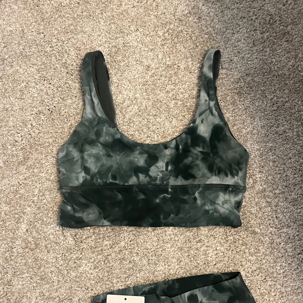 NWT Lululemon Align Reversible Bra Top Light support